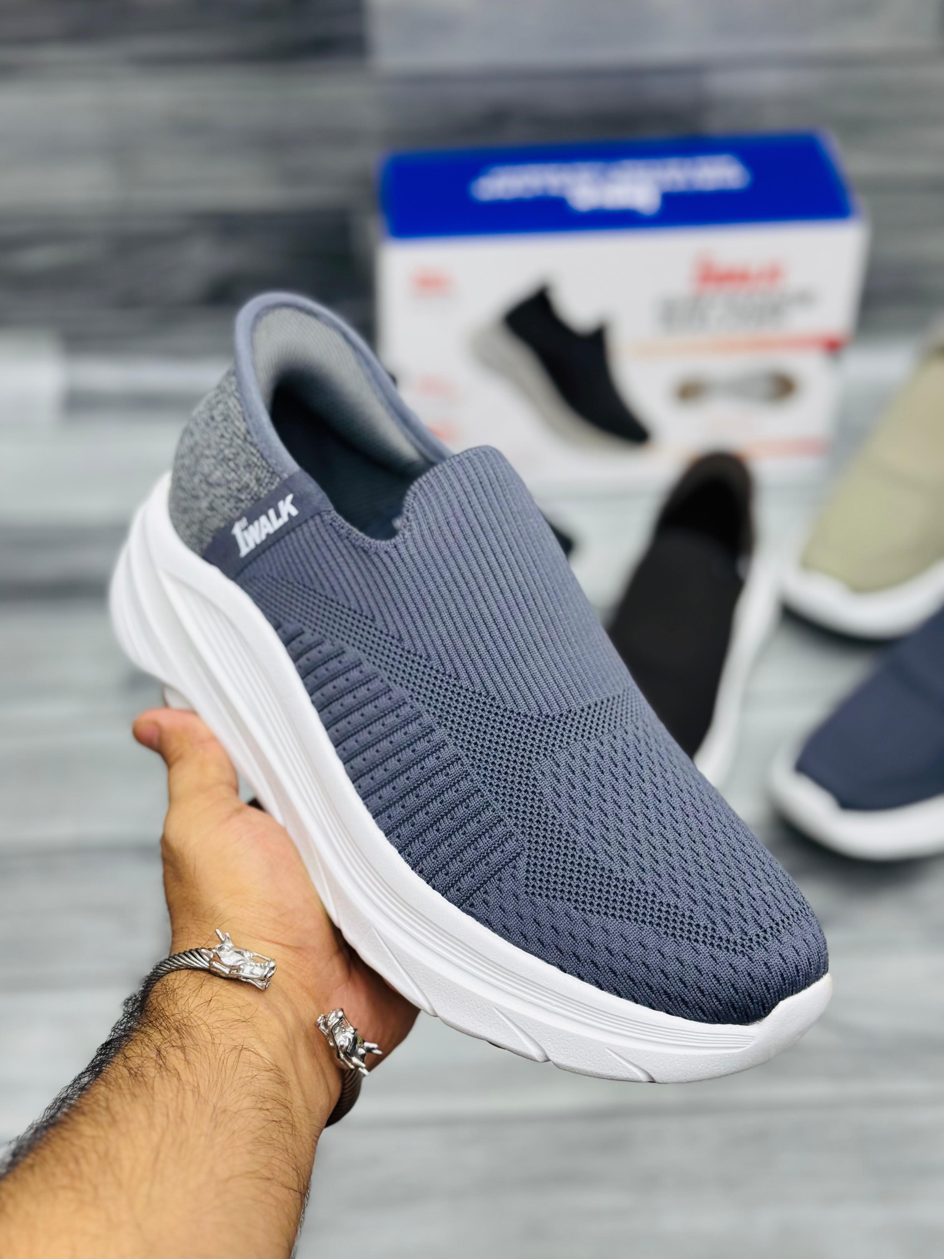 𝗦𝗞𝗘𝗖𝗛𝗘𝗥𝗦 𝟭𝘀𝘁 𝗪𝗮𝗹𝗸 𝗗𝗶𝘀𝘁𝗮𝗻𝗰𝗲 𝗪𝗮𝗹𝗸𝗲𝗿 - 𝗦𝗹𝗮𝘁𝗲 𝗚𝗿𝗲𝘆