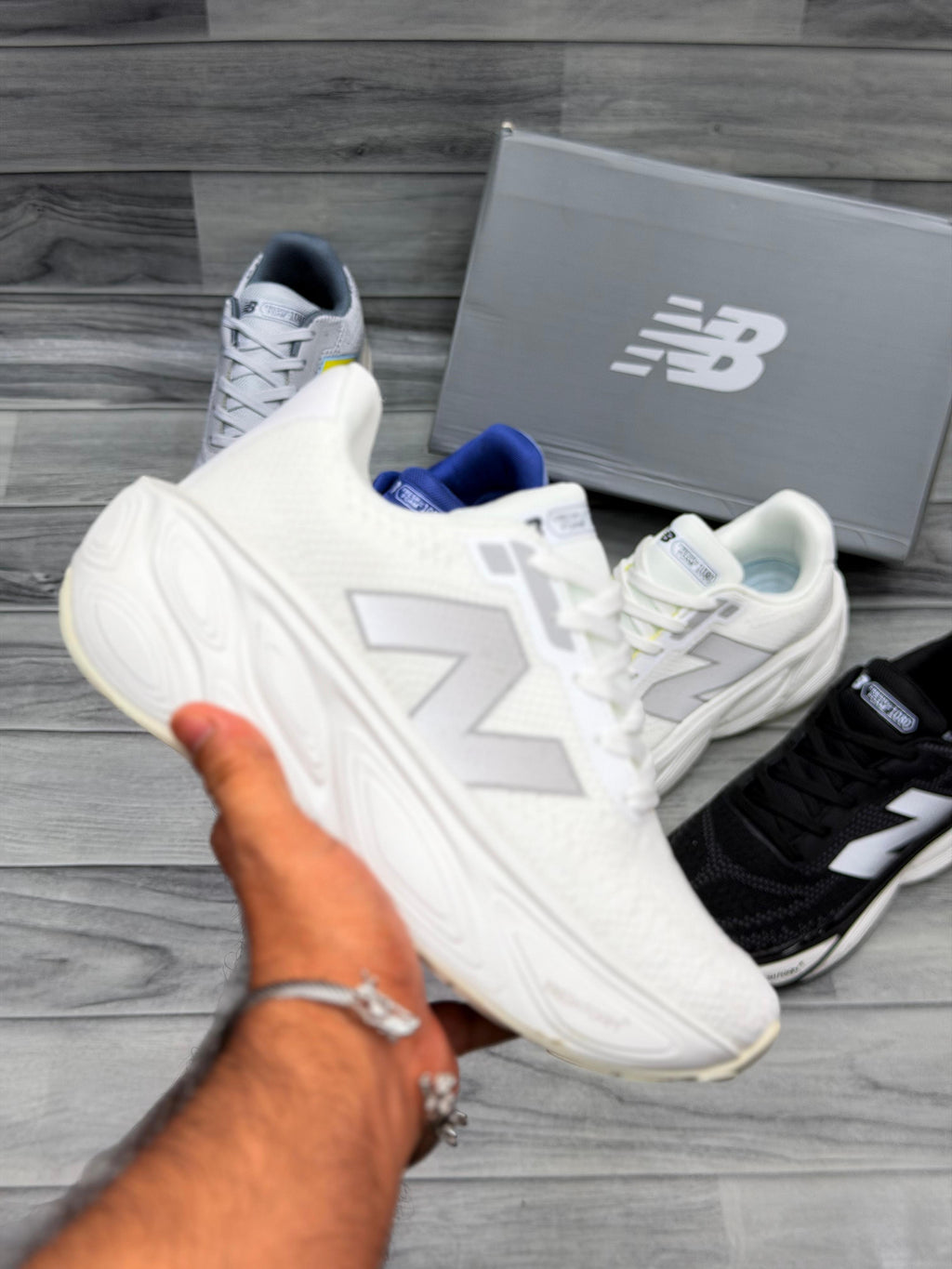 𝗡𝗲𝘄 𝗕𝗮𝗹𝗮𝗻𝗰𝗲 𝗙𝗿𝗲𝘀𝗵 𝗙𝗼𝗮𝗺 𝗫 𝟭𝟬𝟴𝟬 - 𝗪𝗵𝗶𝘁𝗲