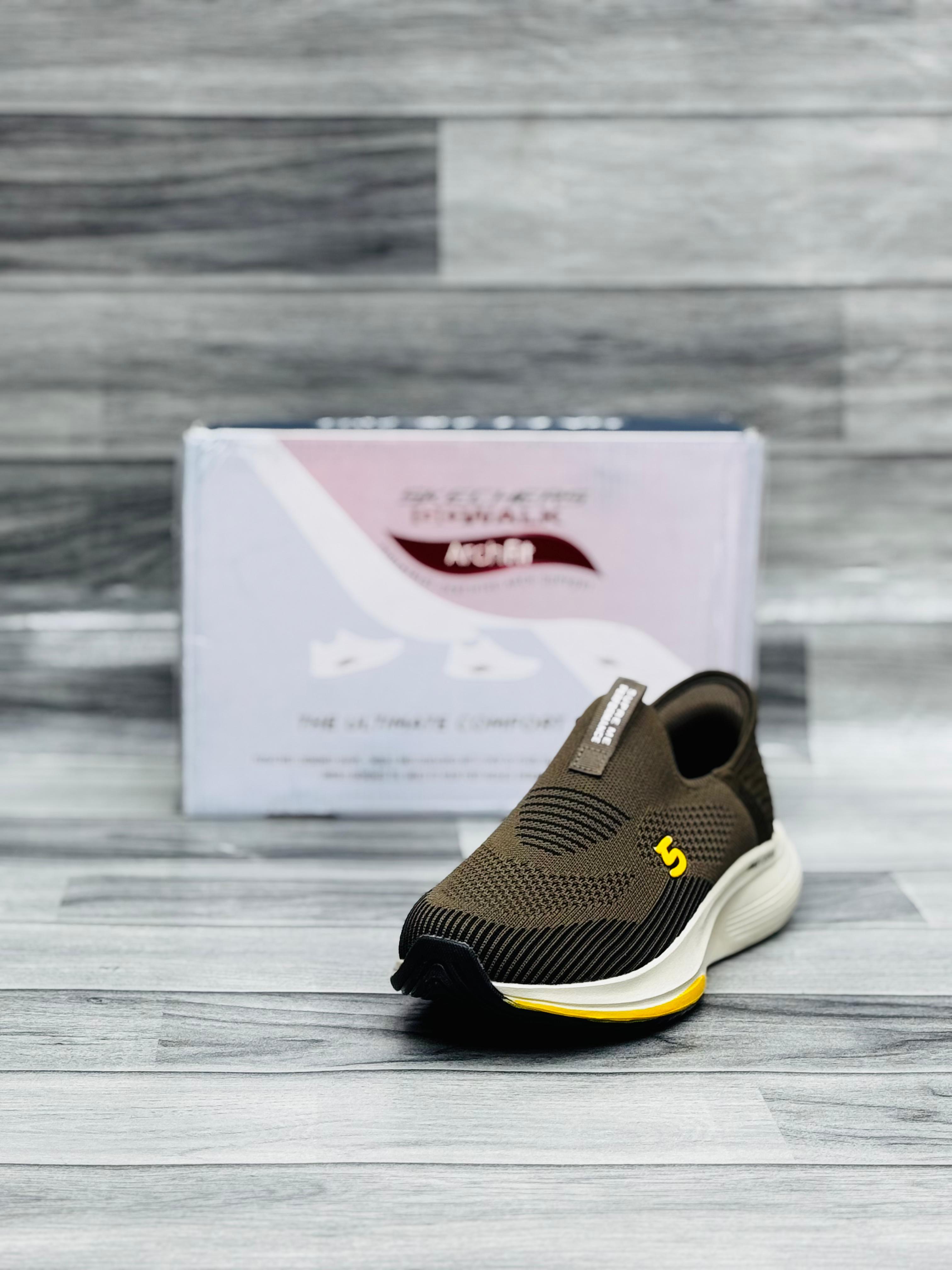 𝗦𝗸𝗲𝗰𝗵𝗲𝗿𝘀 𝗦𝘂𝗽𝗿𝗲𝗺𝗲 𝗠𝗮𝘅 𝗖𝘂𝘀𝗵𝗶𝗼𝗻 𝗠𝗲𝗺𝗼𝗿𝘆 𝗙𝗼𝗮𝗺 - 𝗖𝗼𝗳𝗳𝗲𝗲 𝗕𝗿𝗼𝘄𝗻