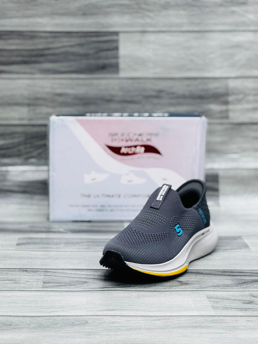 𝗦𝗸𝗲𝗰𝗵𝗲𝗿𝘀 𝗦𝘂𝗽𝗿𝗲𝗺𝗲 𝗠𝗮𝘅 𝗖𝘂𝘀𝗵𝗶𝗼𝗻 𝗠𝗲𝗺𝗼𝗿𝘆 𝗙𝗼𝗮𝗺 - 𝗗𝗮𝗿𝗸 𝗚𝗿𝗲𝘆