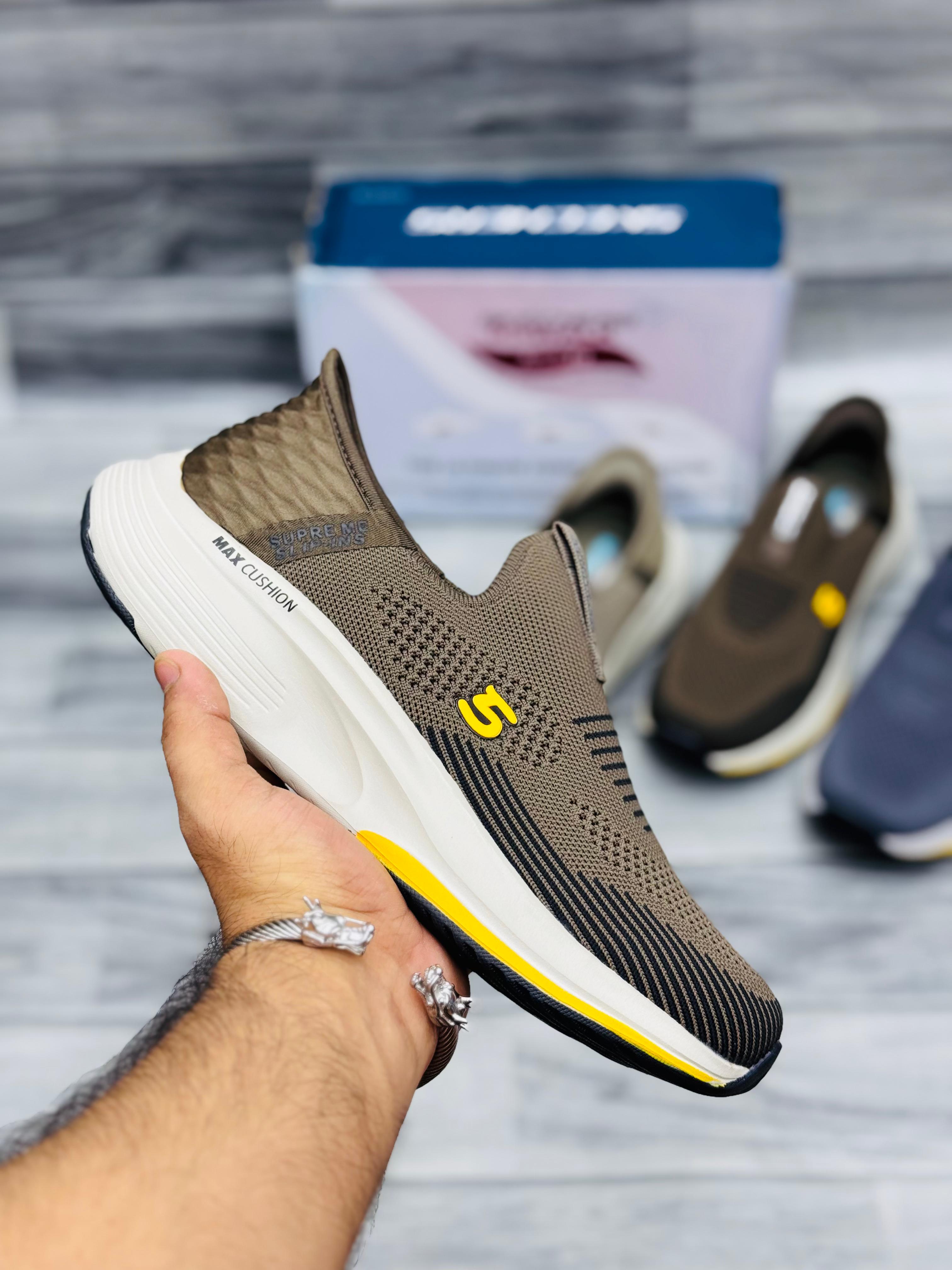 𝗦𝗸𝗲𝗰𝗵𝗲𝗿𝘀 𝗦𝘂𝗽𝗿𝗲𝗺𝗲 𝗠𝗮𝘅 𝗖𝘂𝘀𝗵𝗶𝗼𝗻 𝗠𝗲𝗺𝗼𝗿𝘆 𝗙𝗼𝗮𝗺 - 𝗖𝗼𝗳𝗳𝗲𝗲 𝗕𝗿𝗼𝘄𝗻