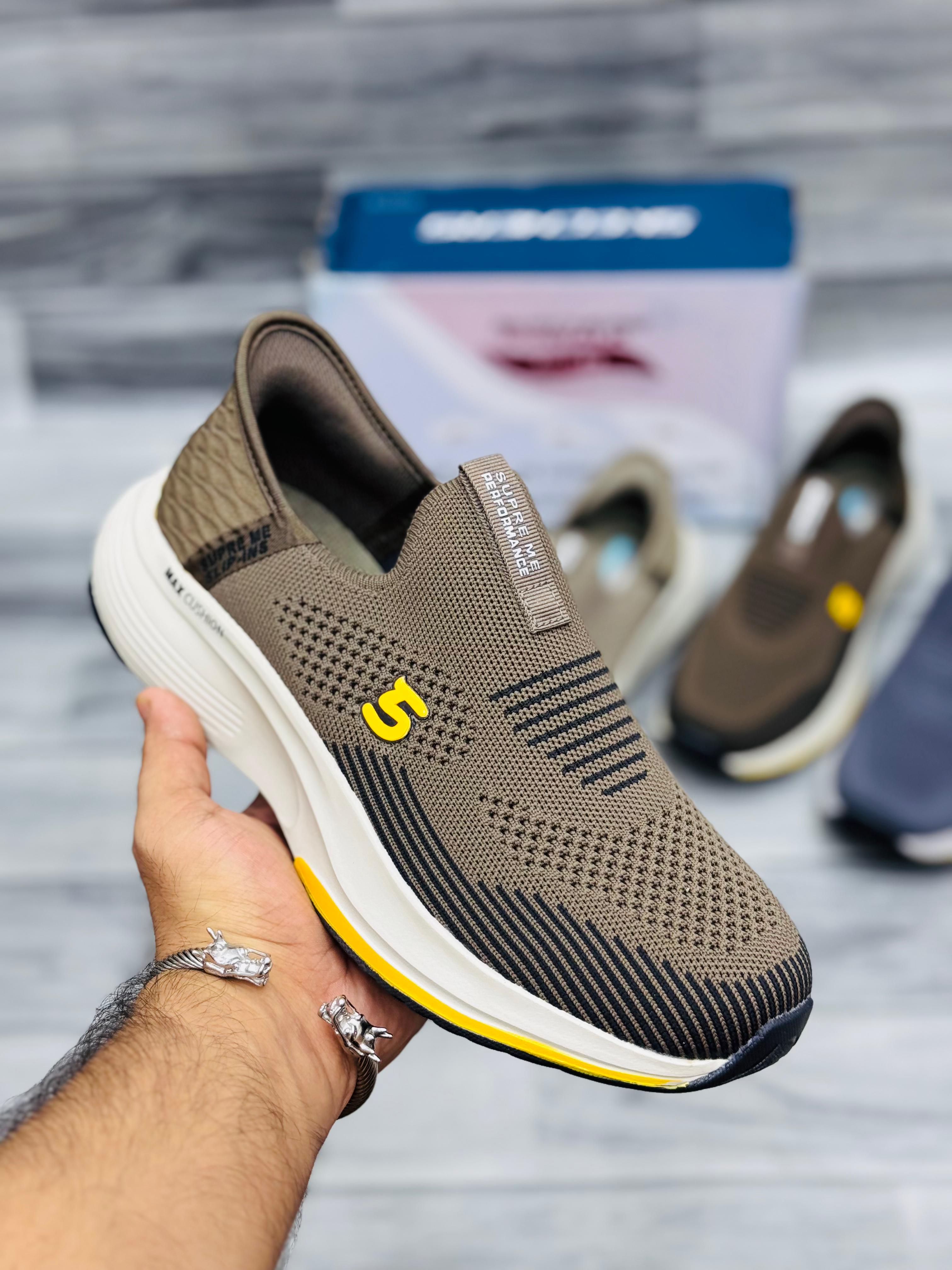 𝗦𝗸𝗲𝗰𝗵𝗲𝗿𝘀 𝗦𝘂𝗽𝗿𝗲𝗺𝗲 𝗠𝗮𝘅 𝗖𝘂𝘀𝗵𝗶𝗼𝗻 𝗠𝗲𝗺𝗼𝗿𝘆 𝗙𝗼𝗮𝗺 - 𝗖𝗼𝗳𝗳𝗲𝗲 𝗕𝗿𝗼𝘄𝗻