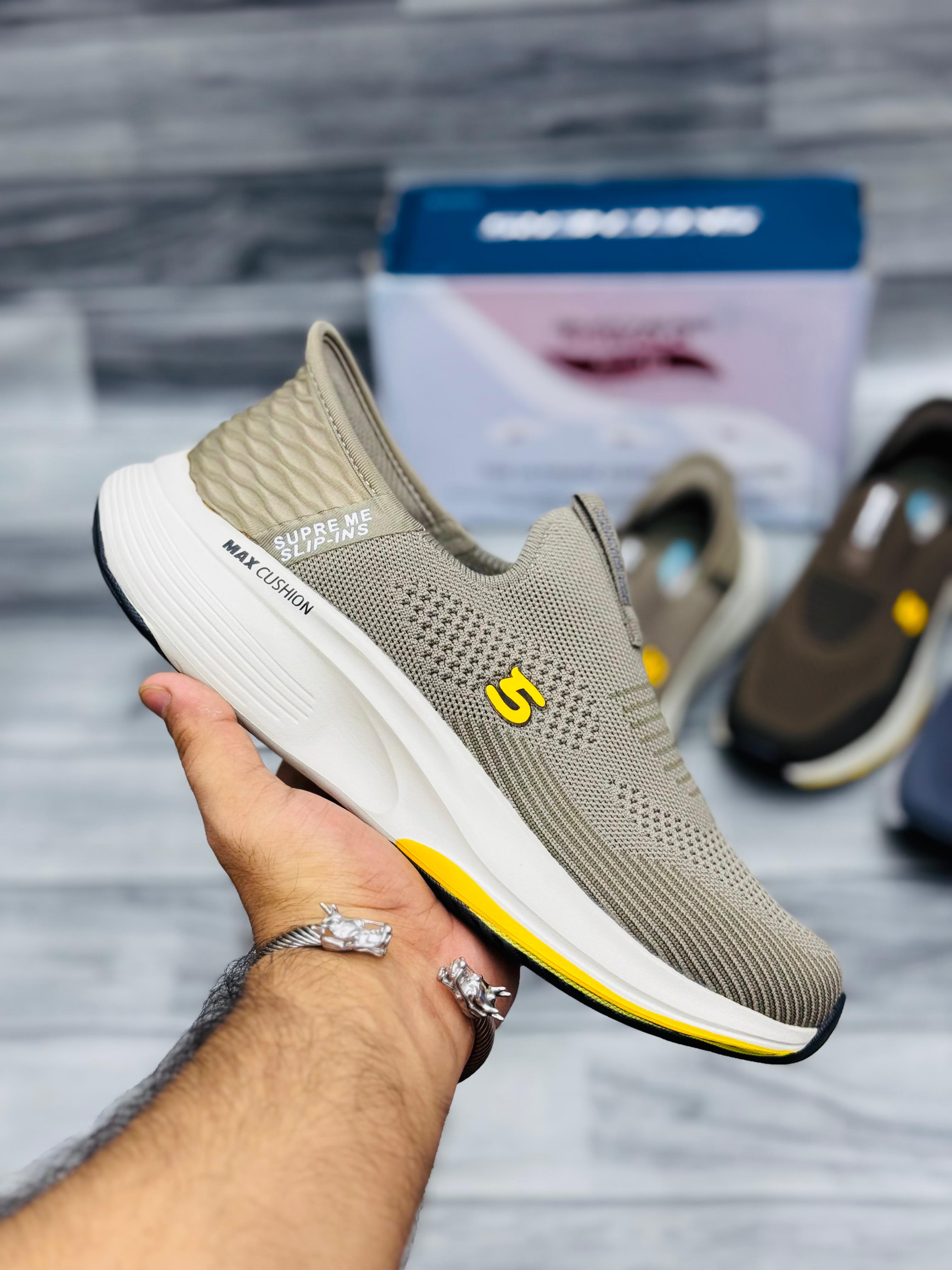 𝗦𝗸𝗲𝗰𝗵𝗲𝗿𝘀 𝗦𝘂𝗽𝗿𝗲𝗺𝗲 𝗠𝗮𝘅 𝗖𝘂𝘀𝗵𝗶𝗼𝗻 𝗠𝗲𝗺𝗼𝗿𝘆 𝗙𝗼𝗮𝗺 - 𝗢𝗹𝗶𝘃𝗲 𝗚𝗿𝗲𝗲𝗻