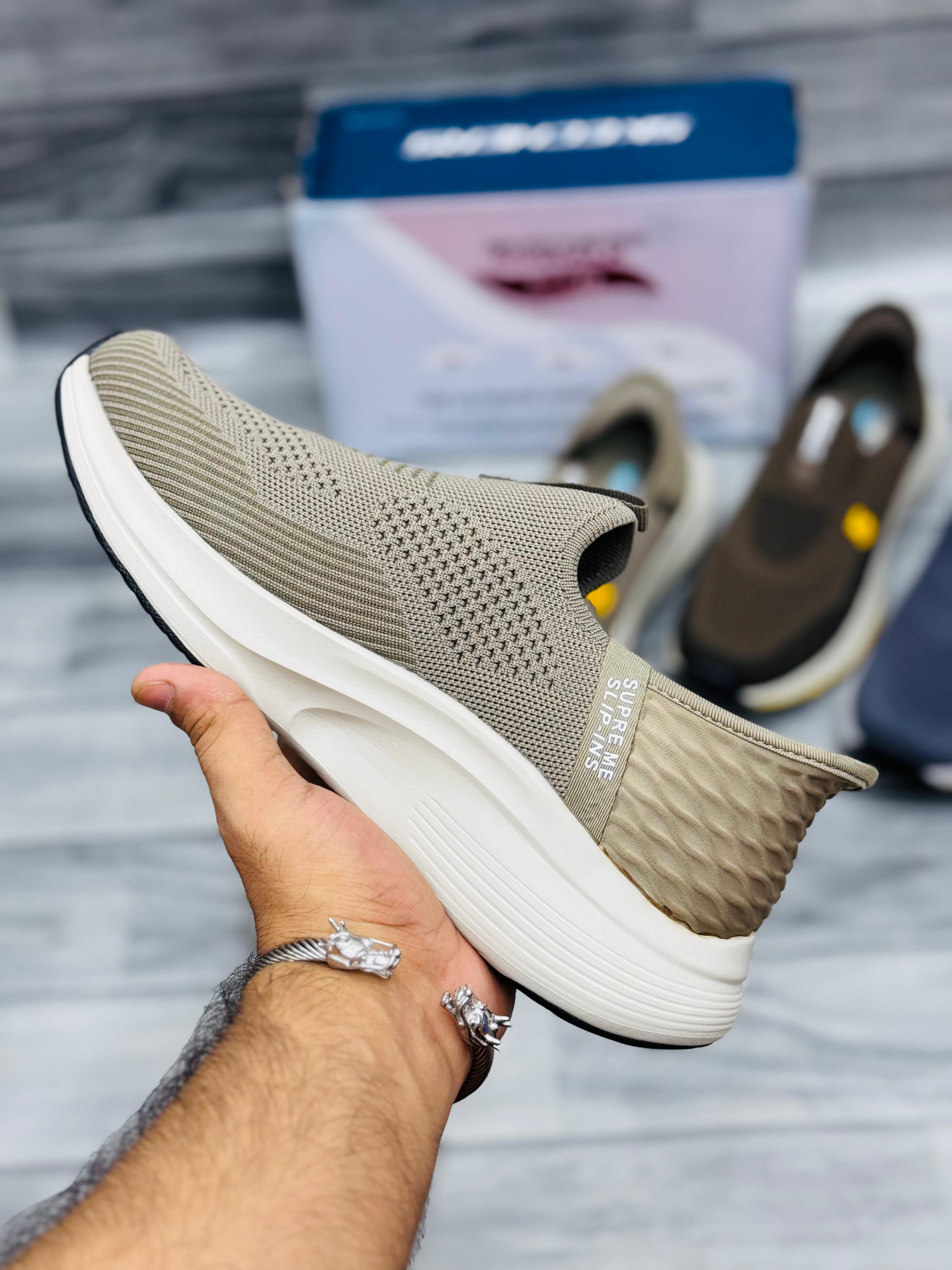 𝗦𝗸𝗲𝗰𝗵𝗲𝗿𝘀 𝗦𝘂𝗽𝗿𝗲𝗺𝗲 𝗠𝗮𝘅 𝗖𝘂𝘀𝗵𝗶𝗼𝗻 𝗠𝗲𝗺𝗼𝗿𝘆 𝗙𝗼𝗮𝗺 - 𝗢𝗹𝗶𝘃𝗲 𝗚𝗿𝗲𝗲𝗻