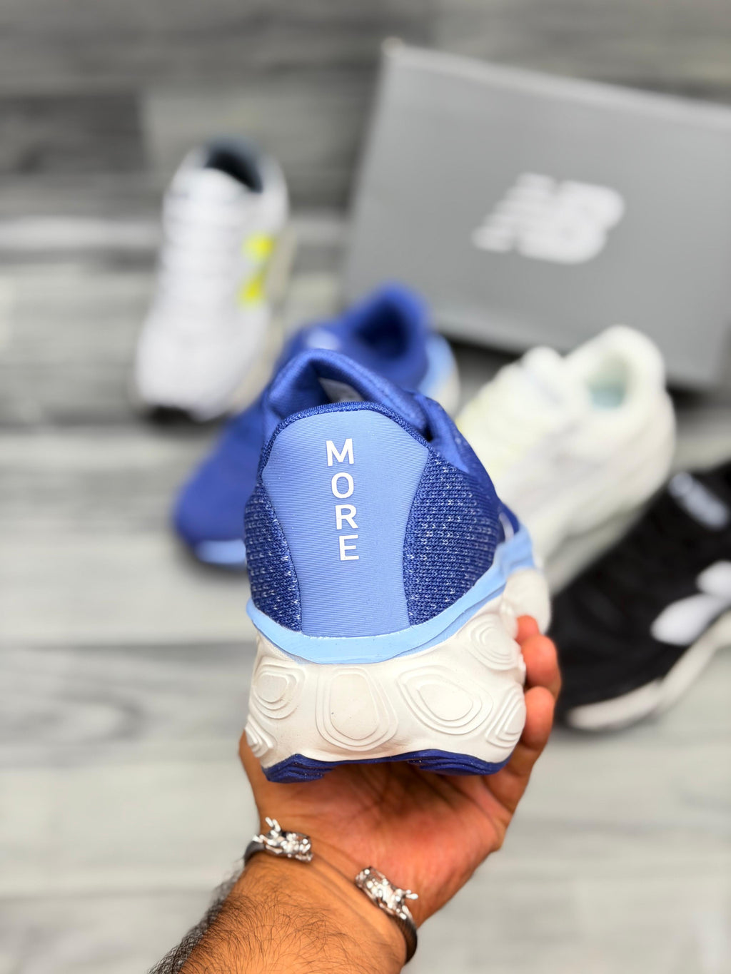 𝗡𝗲𝘄 𝗕𝗮𝗹𝗮𝗻𝗰𝗲 𝗙𝗿𝗲𝘀𝗵 𝗙𝗼𝗮𝗺 𝗫 𝟭𝟬𝟴𝟬 - 𝗕𝗹𝘂𝗲